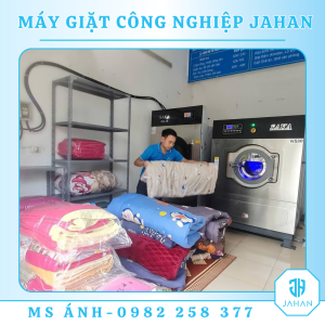 phận loại đồ trước khi giặt